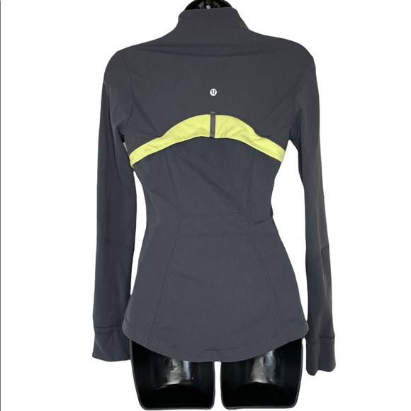 ✨HP✨ Lululemon zip up jacket - Picture 2 of 8